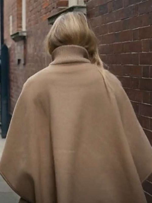 Sophie-Whitehouse-Anatomy-Of-A-Scandal-Sienna-Miller-Poncho