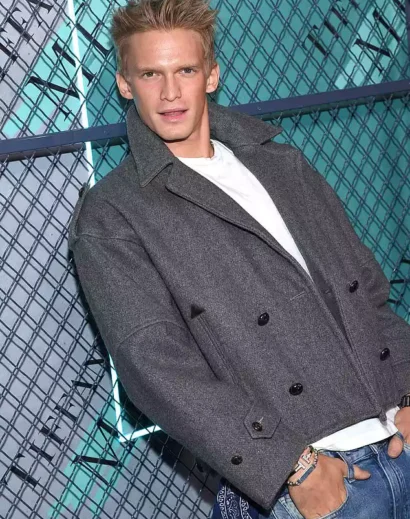 Cody Simpson’s Elegant Grey Coat Jacket Fashion Moment