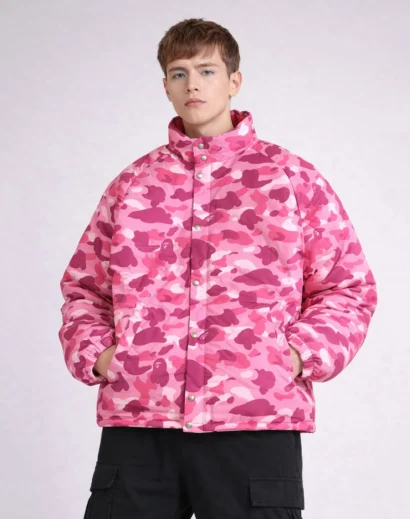 juice-wrld-pink-camo-puffer-jacket-front-view-male-with-juice-wrld-pink-cargos Juice WRLD Pink Camo Puffer Jacket front view worn by male model, streetwear style paired with juice wrld pink cargos